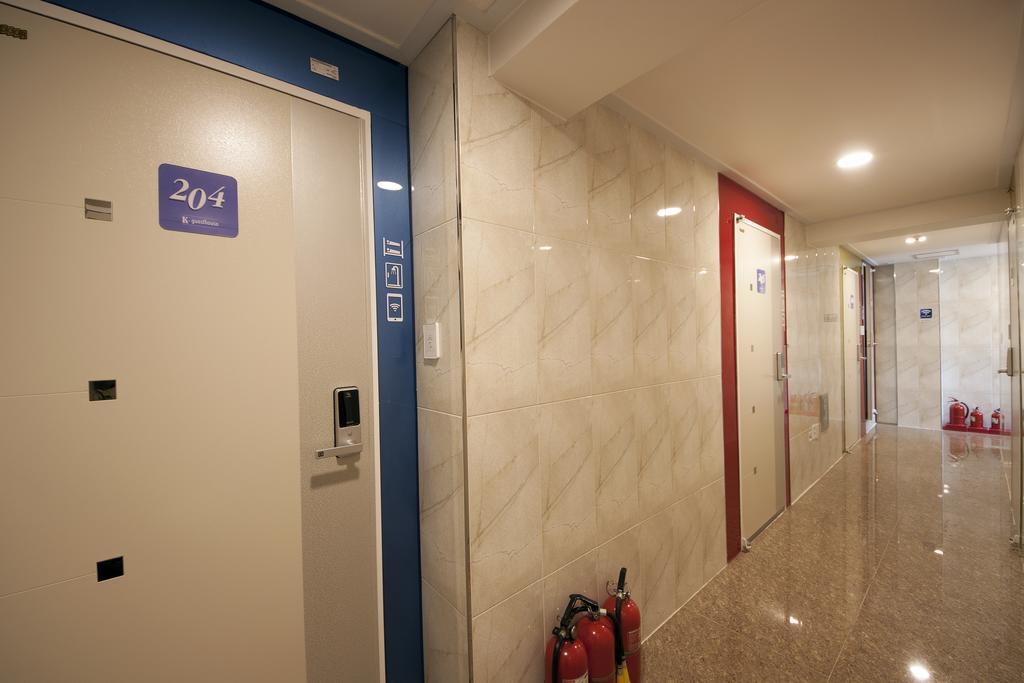 סיאול K-Guesthouse Sinchon 2 מראה חיצוני תמונה