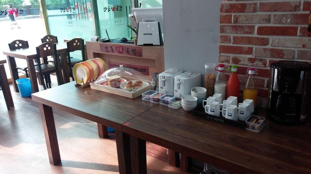 סיאול K-Guesthouse Sinchon 2 מראה חיצוני תמונה