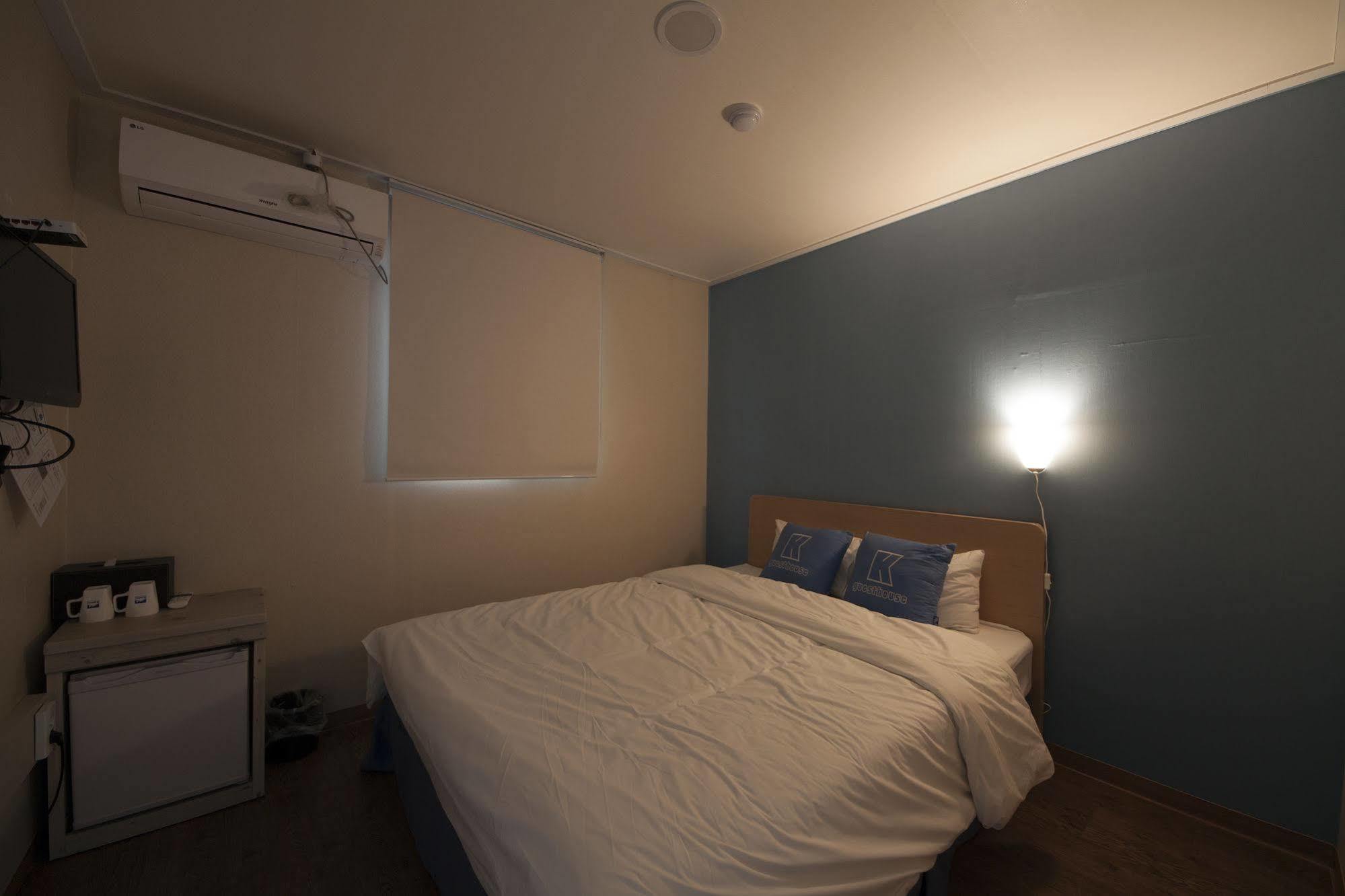 סיאול K-Guesthouse Sinchon 2 מראה חיצוני תמונה